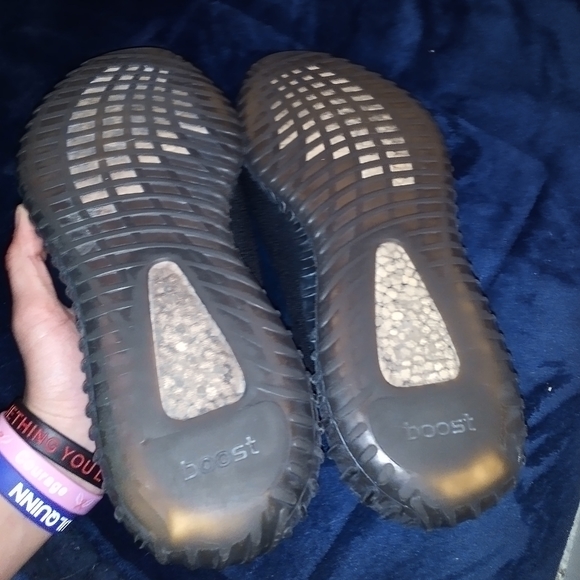 Yeezy Boost 350 - Picture 5 of 5